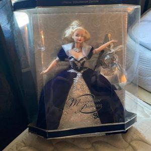 It’s a Millennium princess Barbie came out 2000